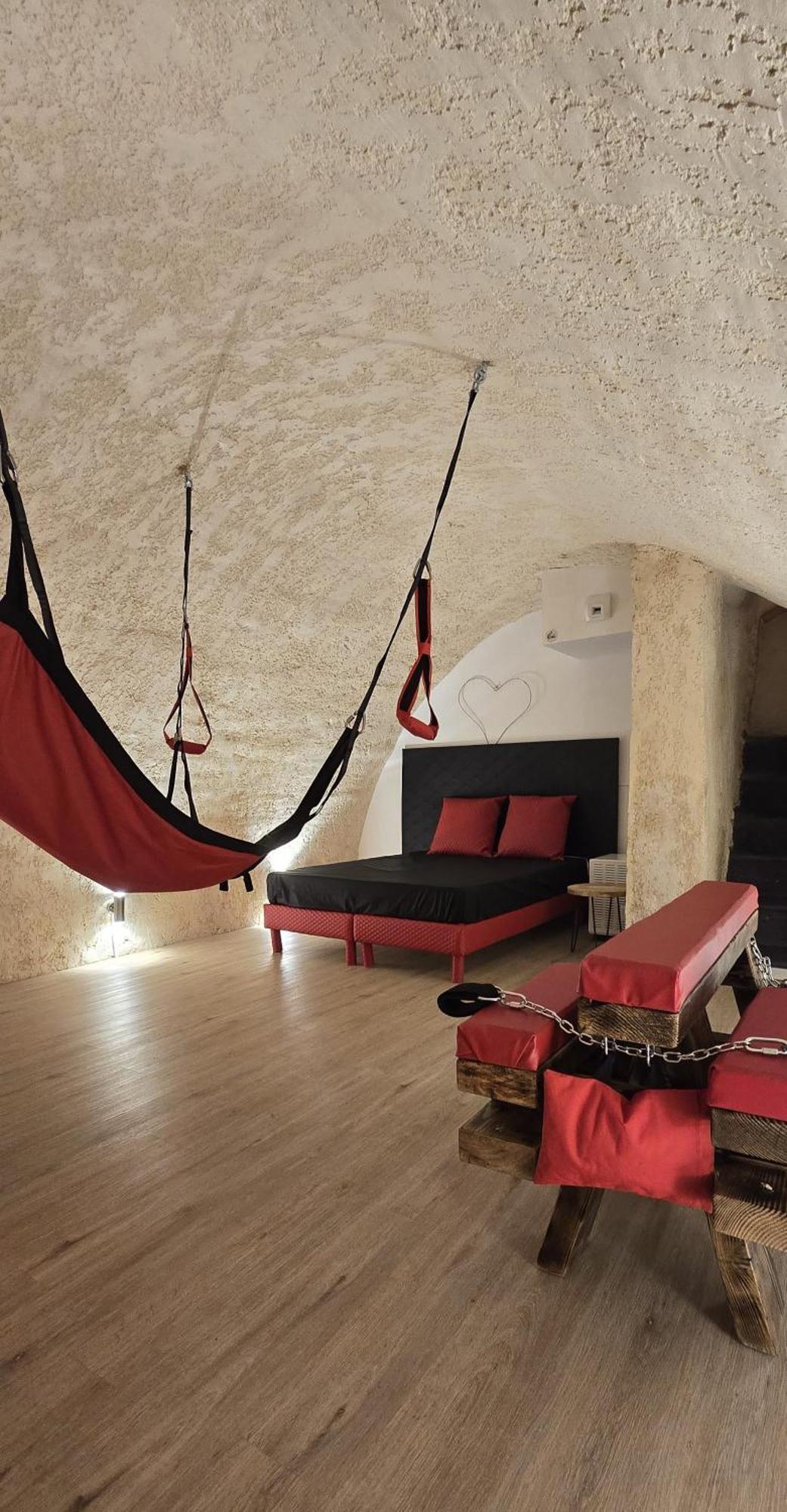 Le Fruit Defendu "Love Room" Jacuzzi Centre Ville Руан Экстерьер фото